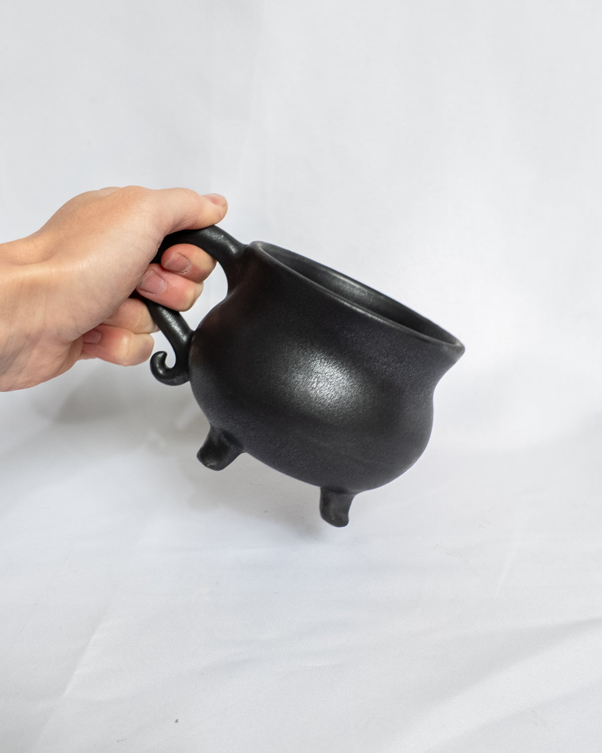Cauldron mug