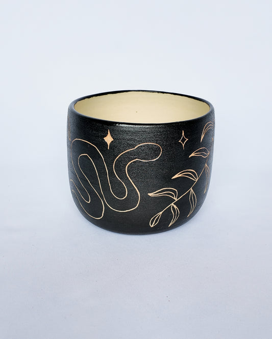 Sgraffito Planter - medium