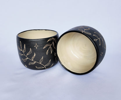 Sgraffito Planter - small