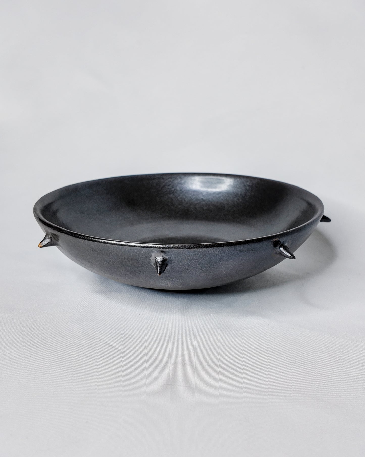 Spiky pasta bowl