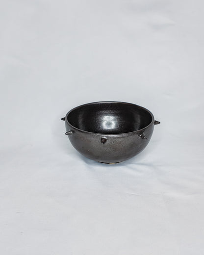 Spiky bowl