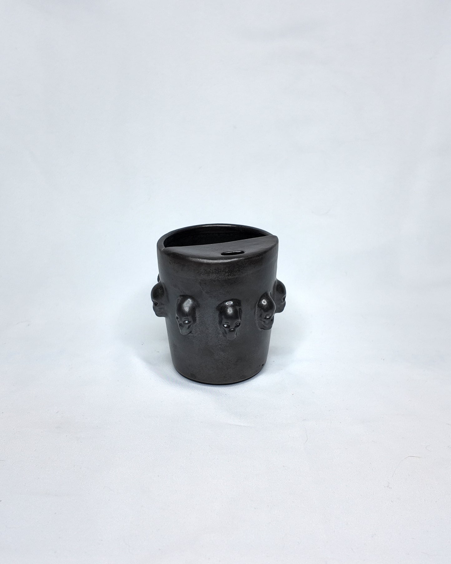 Skull travel cup