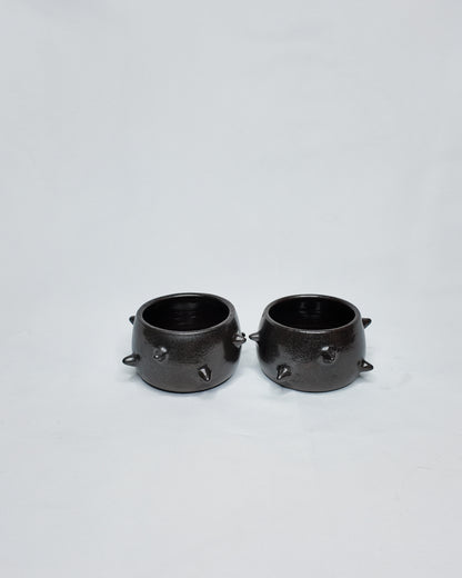 Spiky cup without handle