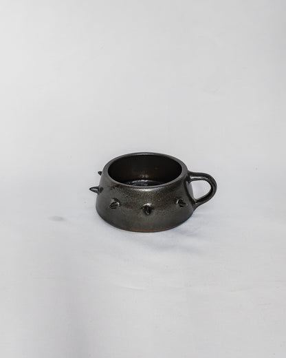 Small spiky cup