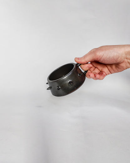 Small spiky cup