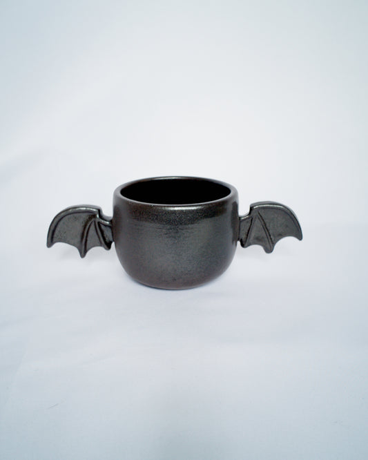 Double bat cup