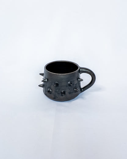 Double spiky mug