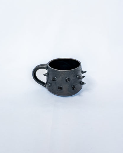Double spiky mug
