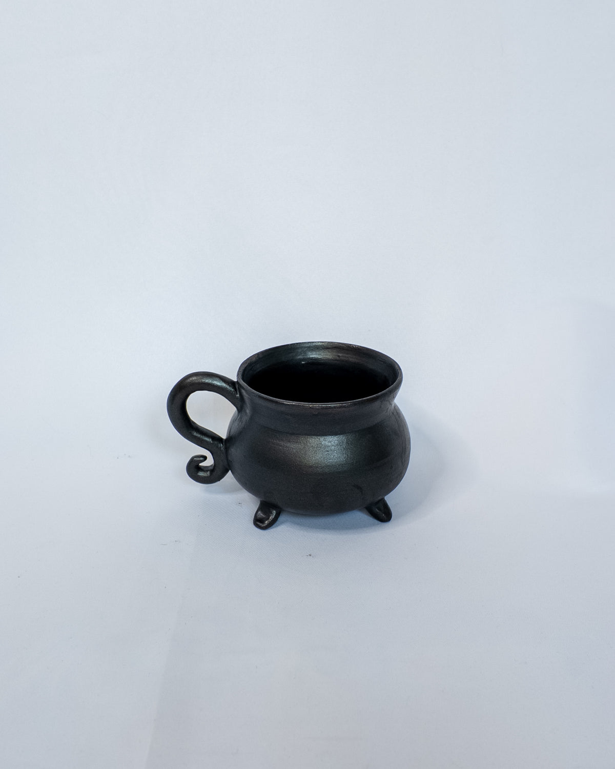 Cauldron mug
