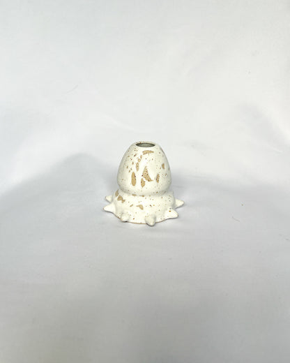 Spiky speckled matcha whisk holder